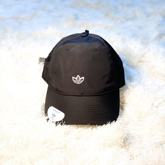 ADIDAS CAP (WOMEN’S FIT) - Picture 1 of 4